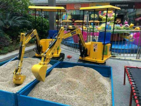 點(diǎn)擊查看詳細(xì)信息<br>標(biāo)題：三石旋轉(zhuǎn)360度兒童游樂設(shè)備 閱讀次數(shù)：3418