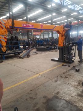 點(diǎn)擊查看詳細(xì)信息<br>標(biāo)題：3.2噸固定吊 船用吊臂 閱讀次數(shù)：3073