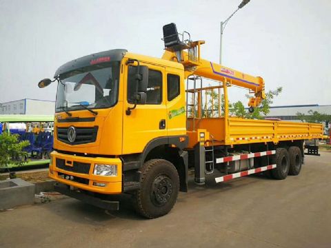 點(diǎn)擊查看詳細(xì)信息<br>標(biāo)題：12噸前二后八隨車吊 閱讀次數(shù)：2189