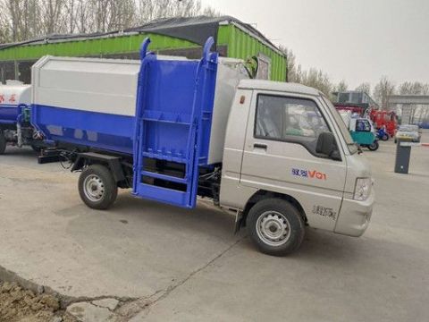 點(diǎn)擊查看詳細(xì)信息<br>標(biāo)題：3.5方汽油版福田馭菱垃圾車(chē) 閱讀次數(shù)：3560